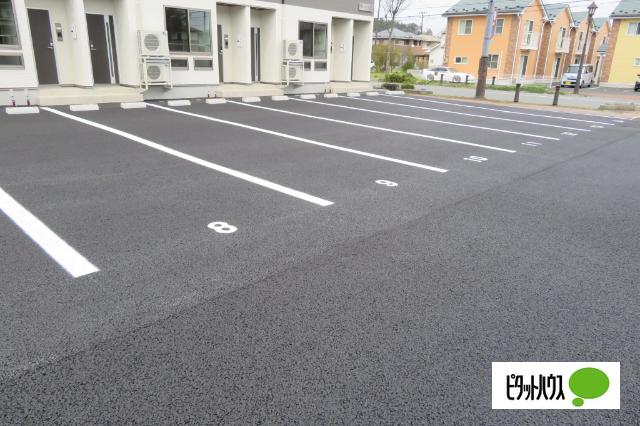 MARK CITY（マークシティ）B（102） 駐車場