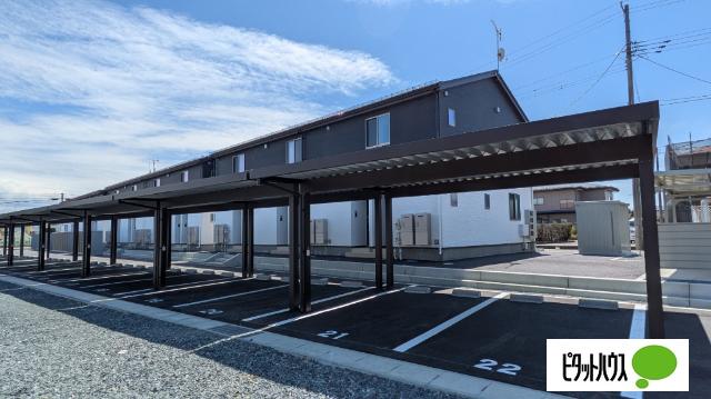 Crest尼沼C棟（102） 駐車場