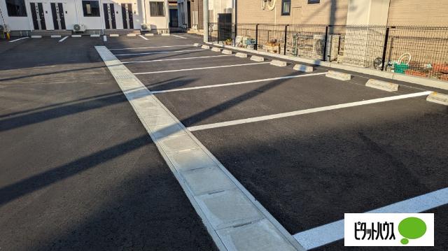 Sosiego(ソシエゴ)B（102） 駐車場