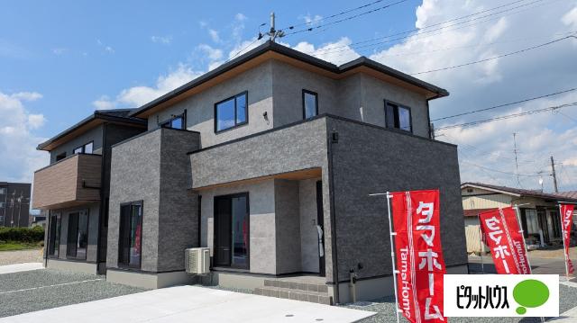 奥州市 水沢佐倉河字川原田　２号棟２階建４ＬＤＫ その他