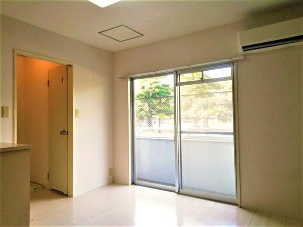 池田市神田マンション リビング