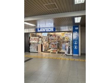 ローソンHA阪急池田店：113m