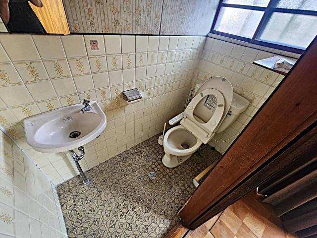 尼崎市崇徳院3丁目貸家（1） トイレ