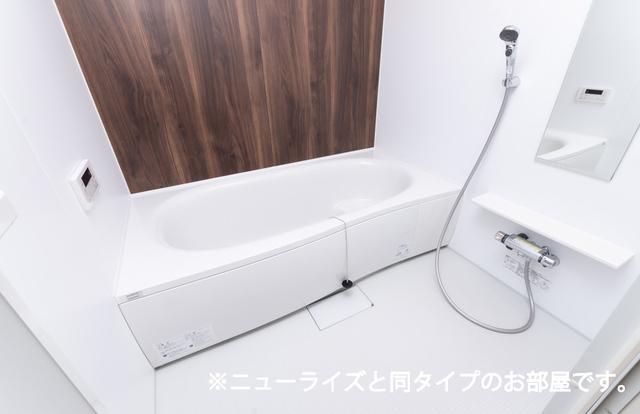 プリムローズ・イースト（101） バス／シャワー