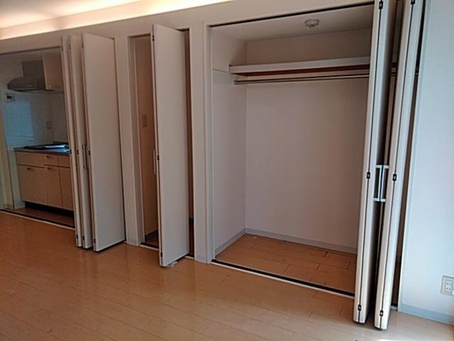 アクアライブラ（105） 収納