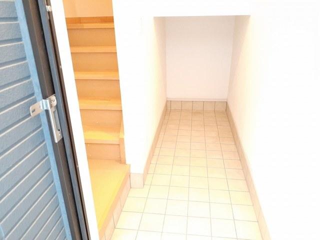 ラ・フォンテ（303） 玄関