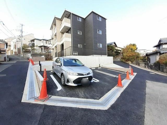 レオン　パッソ（301） 駐車場