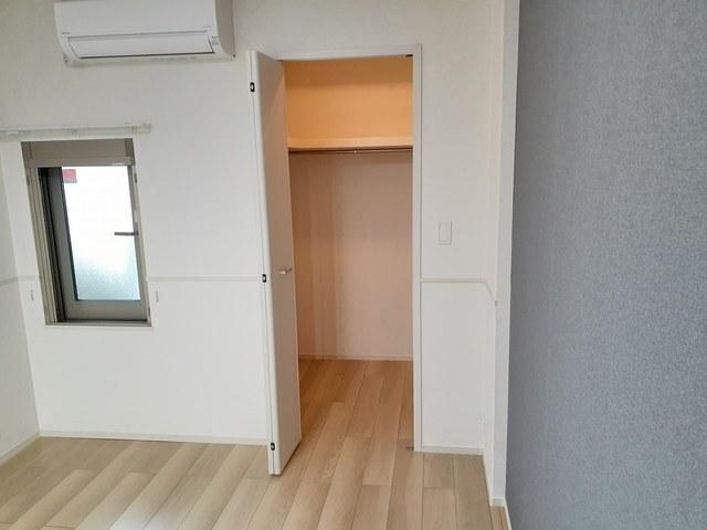 レオン　パッソ（301） 収納