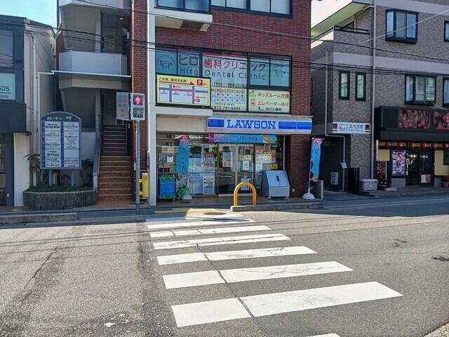 ローソン池田市役所前店：318m