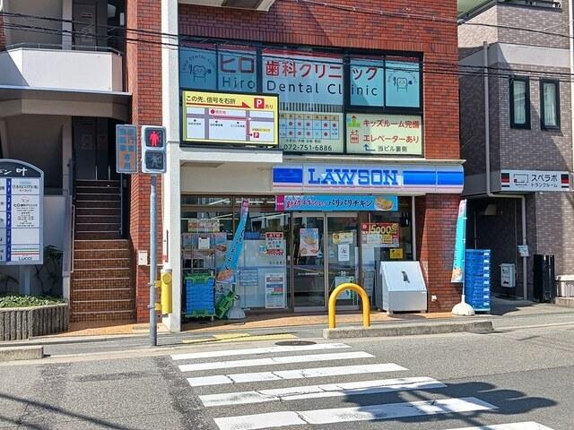 ローソン池田市役所前店：354m