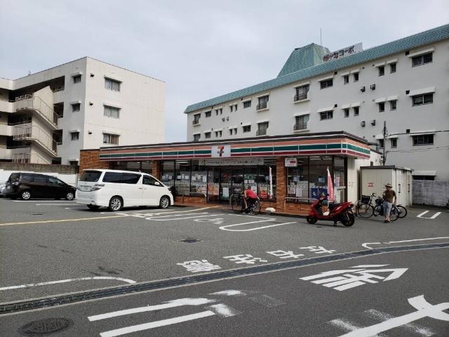 セブンイレブン池田旭丘1丁目店：848m
