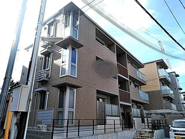 ラ　メゾン　ド　ボヌール　桜塚　B（101） 外観
