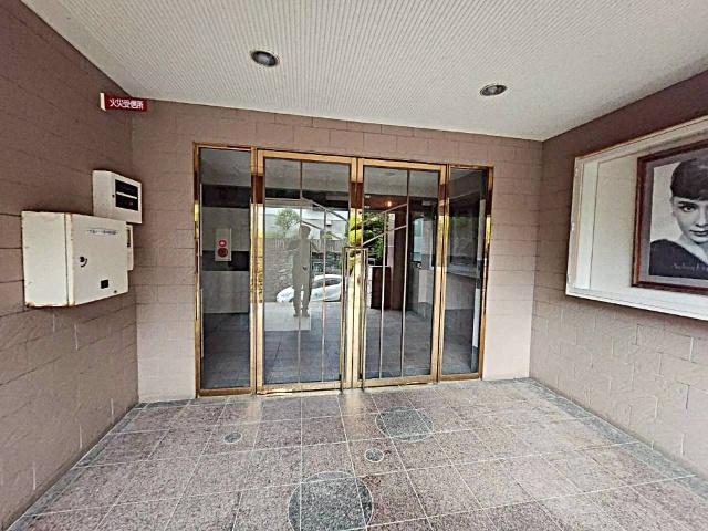 山仁サツキハイツⅢ（301） エントランス