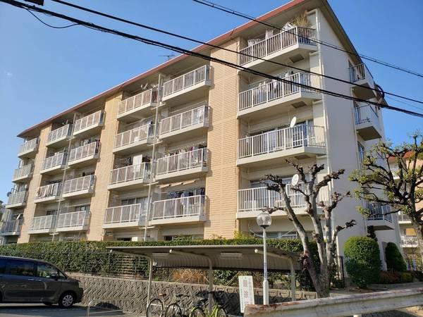 五月丘ハウスＢ棟 外観