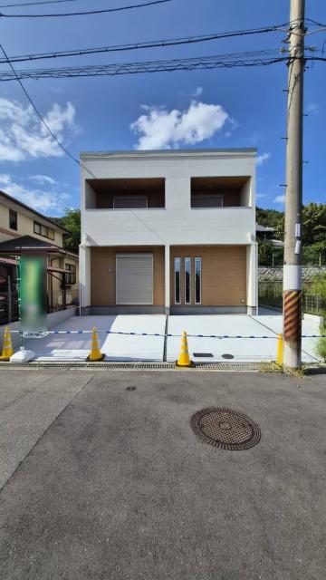 池田市畑４丁目　新築戸建　１号地　並列駐車２台可能！ 外観
