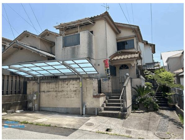 川西市錦松台中古戸建　連棟住宅物件 外観