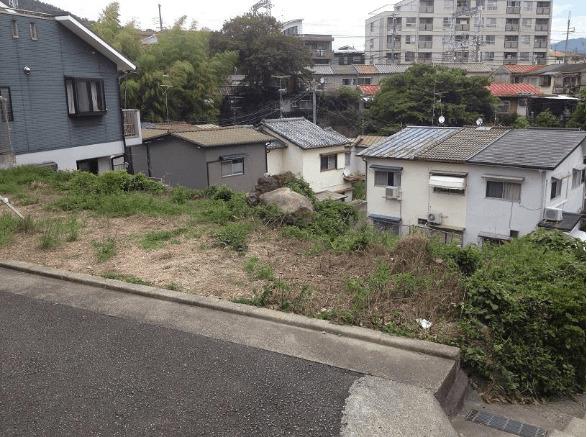 川西市寺畑2丁目　約131坪の建築条件なし土地 土地