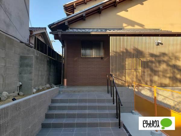 井口堂2丁目　中古戸建　南向きで陽当り良好な大型戸建・店舗 外観