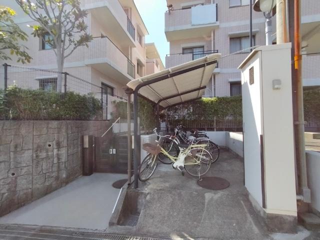 フォルム池田五月丘E棟 共有部分