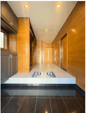 旭丘2丁目中古戸建　全居室6帖以上の広々5LDK 玄関