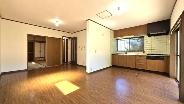 能勢町山辺中古戸建(表面利回り12%)※オーナーチェンジ リビング