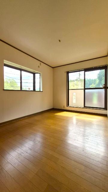 能勢町山辺中古戸建(表面利回り12%)※オーナーチェンジ リビング