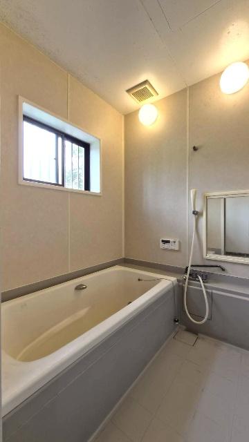 能勢町山辺中古戸建(表面利回り12%)※オーナーチェンジ バス／シャワー