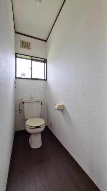 能勢町山辺中古戸建(表面利回り12%)※オーナーチェンジ トイレ