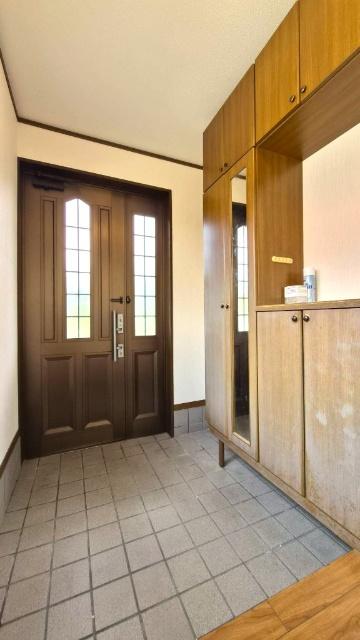 能勢町山辺中古戸建(表面利回り12%)※オーナーチェンジ 玄関