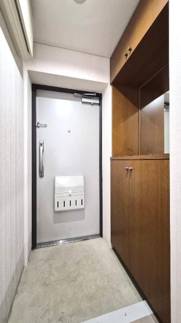 ライオンズマンション上六第三 玄関