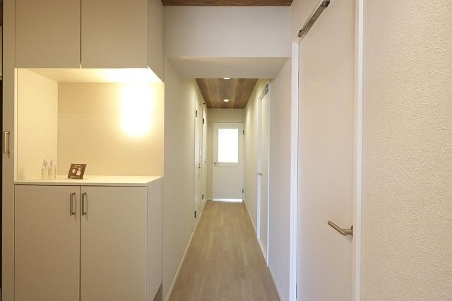 南花屋敷シティハウス　三方角部屋！改装リフォーム済の4LDK その他