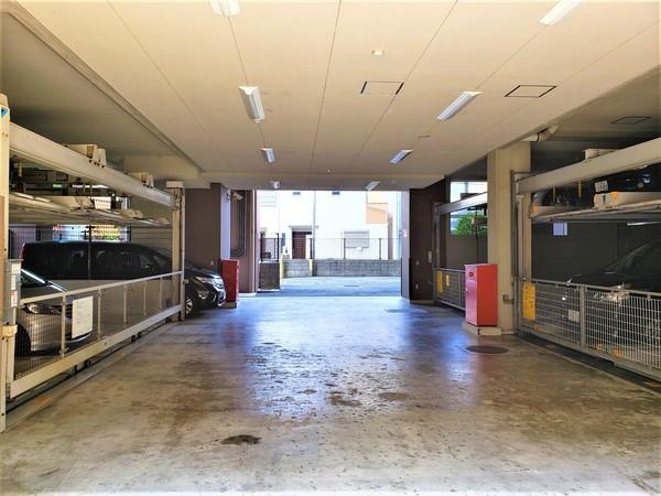 池田栄本町アーバンライフ 駐車場