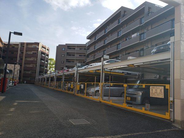 藤和池田ホームズステラコート 駐車場