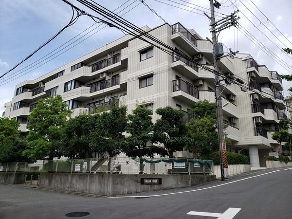 インペリアル池田城山町 外観