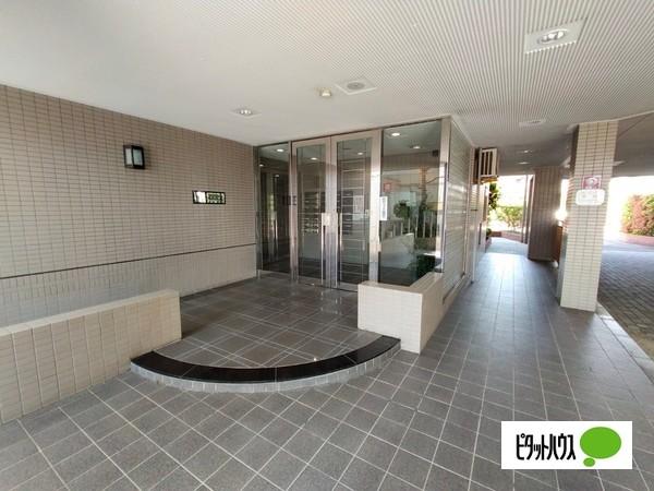 コスモ池田 ロビー