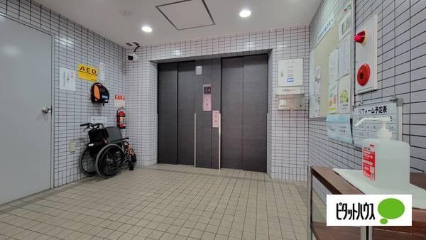 シャンテ川西３号棟 ロビー