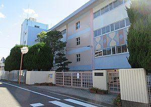 中学校