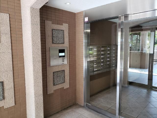セントラル池田五月丘アゼリア エントランス