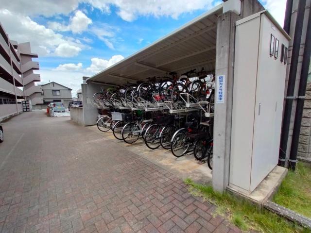グランデ池田Ⅱ水月公園 駐車場