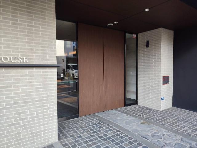 ワコーレ池田ザ・ハウス エントランス