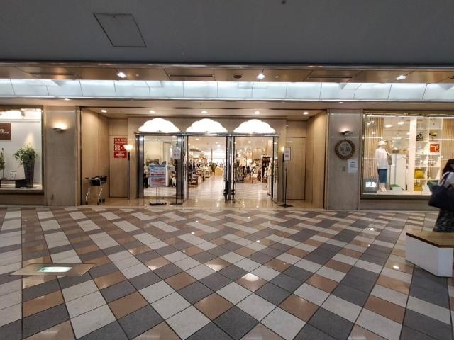 ショッピング施設