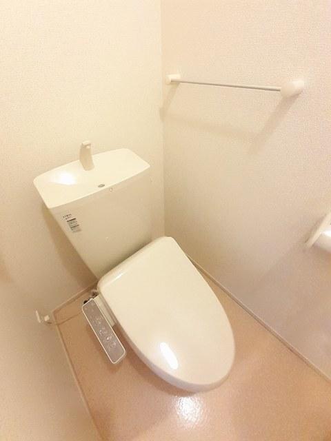 ＢＥＳＴ　ＨＯＵＳＥ　Ⅲ　Ｂ（102） トイレ