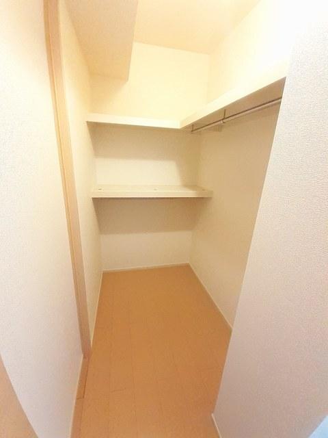 ＢＥＳＴ　ＨＯＵＳＥ　Ⅲ　Ｂ（102） 収納