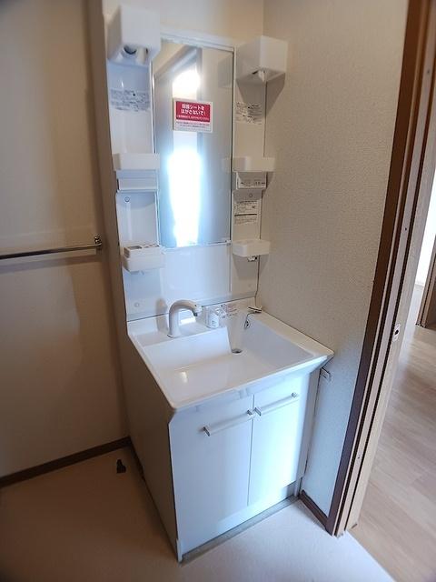 サンパティーク　Ｂ（102） 洗面