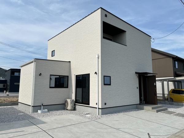 スタイリッシュなデザインハウス