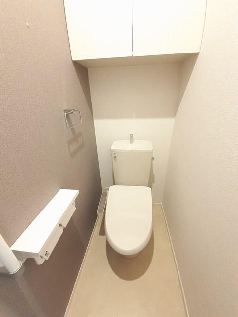 メゾンエレガンテ（105） トイレ