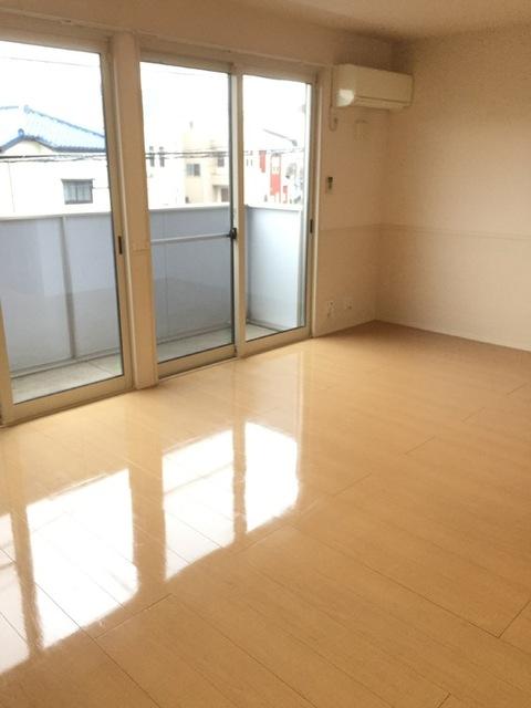 グランシャリオ万願寺（202） 部屋画像