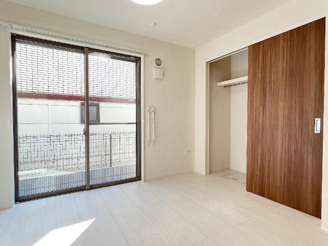 グランプラム箱根ヶ崎 部屋画像