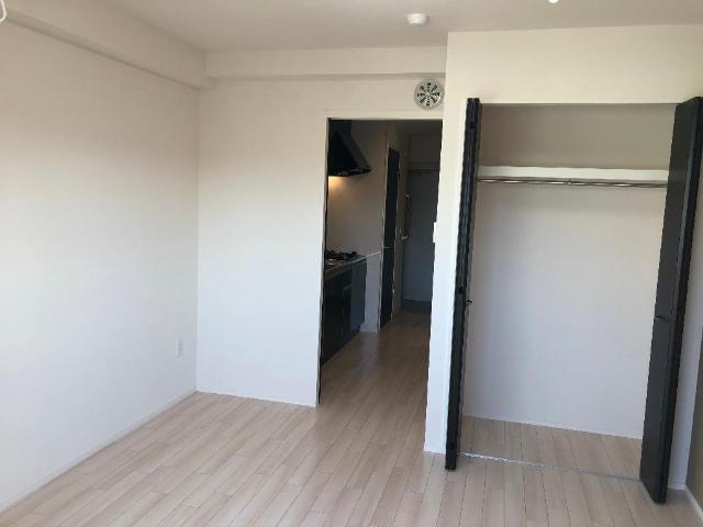 ヴィラ・ツリーサイド 部屋画像