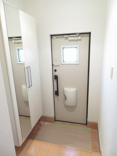 グレイス・パークＡ（103） 玄関